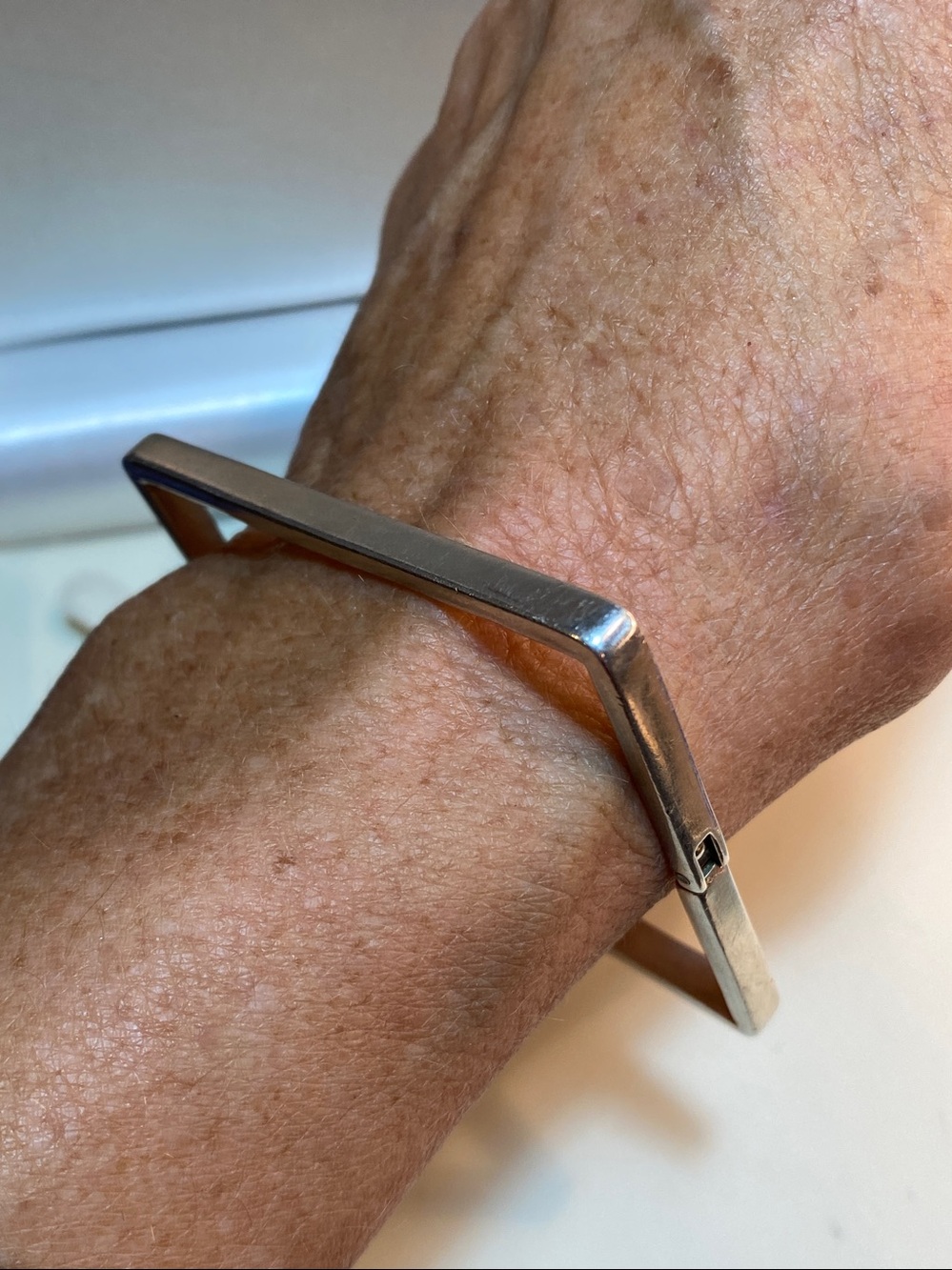 Modernist Taxco Mexico 925 Sterling Silver Square Bangle Bracelet | 28.4